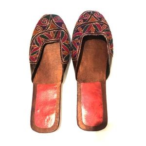 Authentic handmade Pakistani Khussas - Size 8